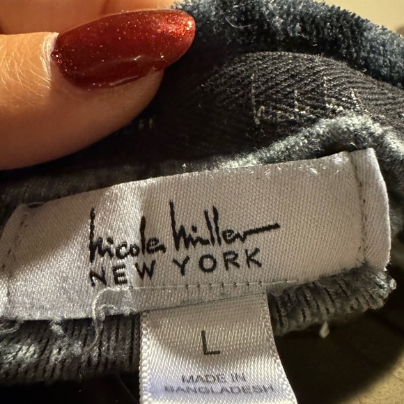 Nicole Miller Black Pajama Set - Picture 7 of 7